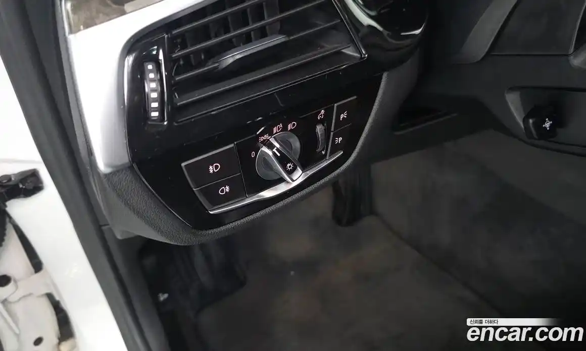 BMW 5 серия 2018 3.0 автомат (гидро), фото 27
