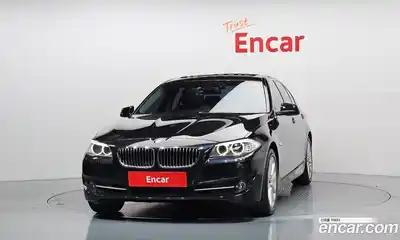 BMW 5-Series 2011 3.0 гидро, миниатюра 3