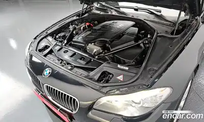 BMW 5-Series 2011 3.0 гидро, миниатюра 6