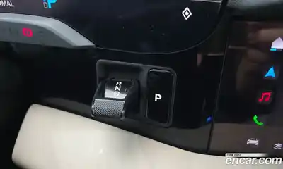 Porsche Taycan 2022 0.1 автомат (гидро), миниатюра 12