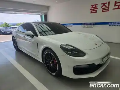 Porsche Panamera, 2019, 77 638 км