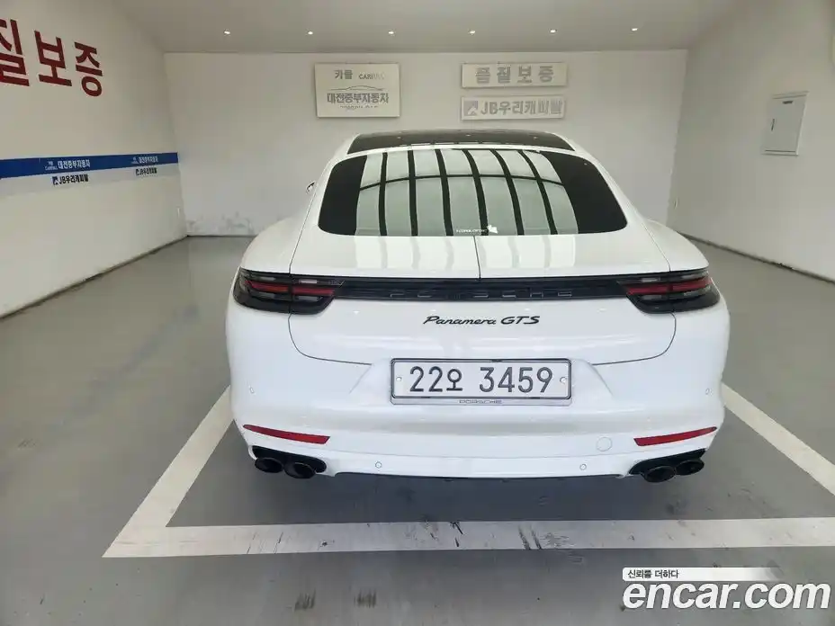 Porsche Panamera 2019 4.0 автомат (гидро), фото 4