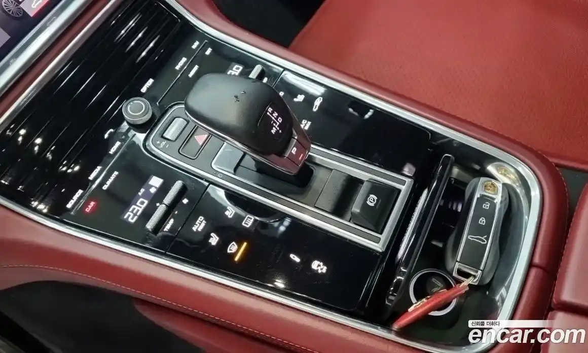 Porsche Panamera 2018 3.0 автомат (гидро), фото 13