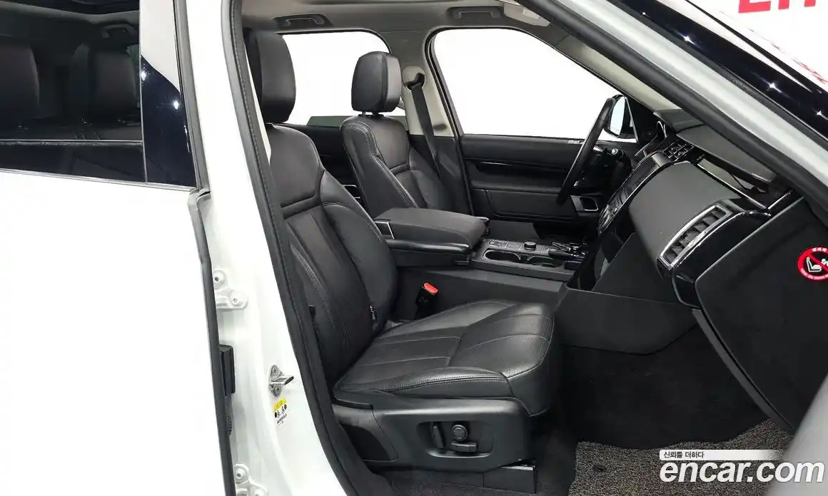 Land Rover Discovery 2020 2.0 автомат (гидро), фото 17