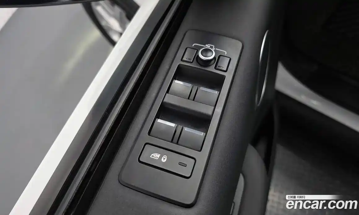 Land Rover Discovery 2020 2.0 автомат (гидро), фото 32