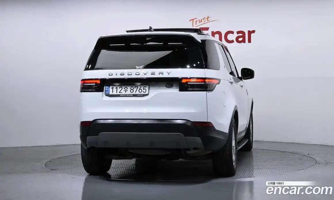 Land Rover Discovery 2020 2.0 автомат (гидро), фото 4