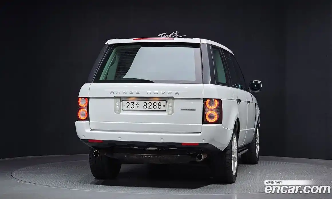 Land Rover Range Rover 2010 5.0 автомат (гидро), фото 4