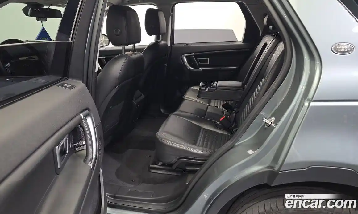 Land Rover Discovery Sport 2018 2.0 автомат (гидро), фото 16