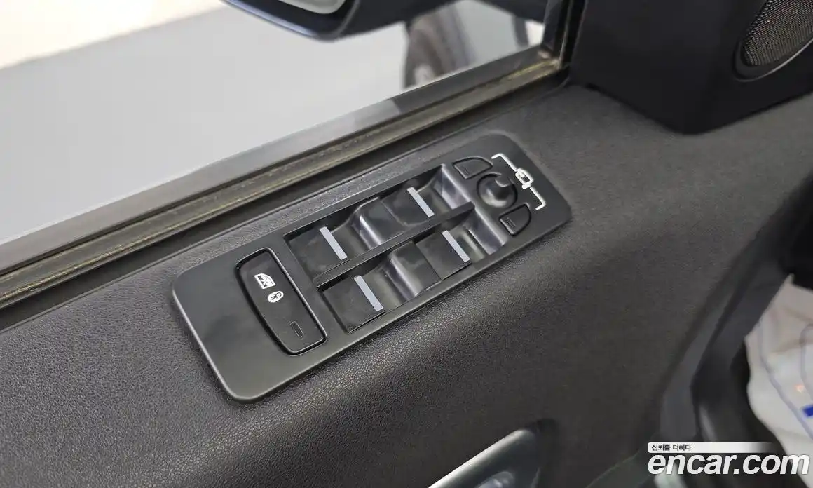 Land Rover Discovery Sport 2018 2.0 автомат (гидро), фото 28