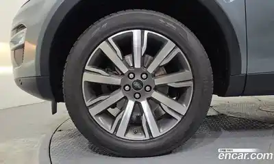 Land Rover Discovery Sport 2018 2.0 автомат (гидро), миниатюра 5