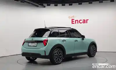 Mini Cooper 2024 2.0 автомат (гидро), миниатюра 2