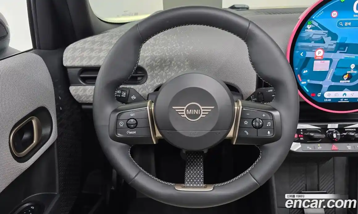 Mini Cooper 2024 2.0 автомат (гидро), фото 21