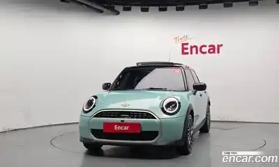 Mini Cooper 2024 2.0 автомат (гидро), миниатюра 3