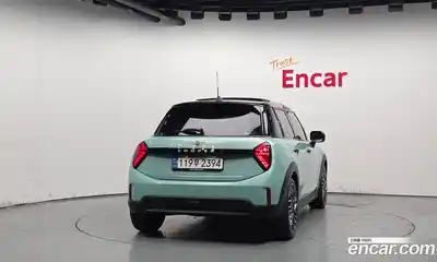 Mini Cooper 2024 2.0 автомат (гидро), миниатюра 4