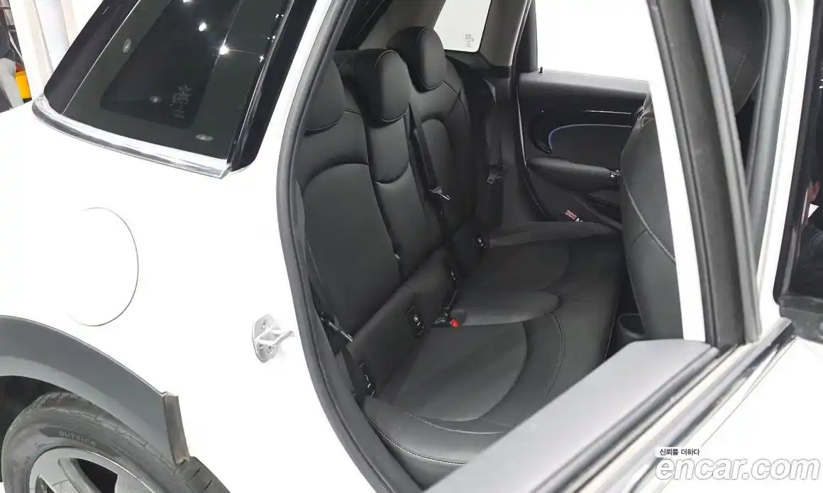 Mini Cooper 2023 1.5 автомат (гидро), фото 18