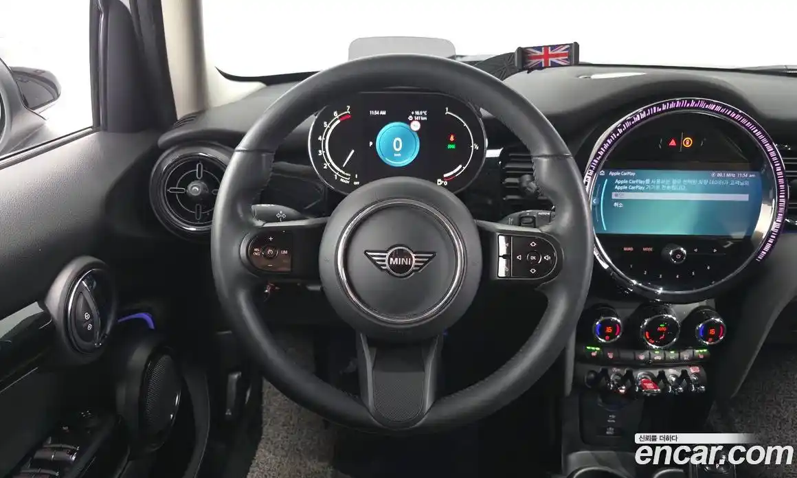 Mini Cooper 2023 1.5 автомат (гидро), фото 20