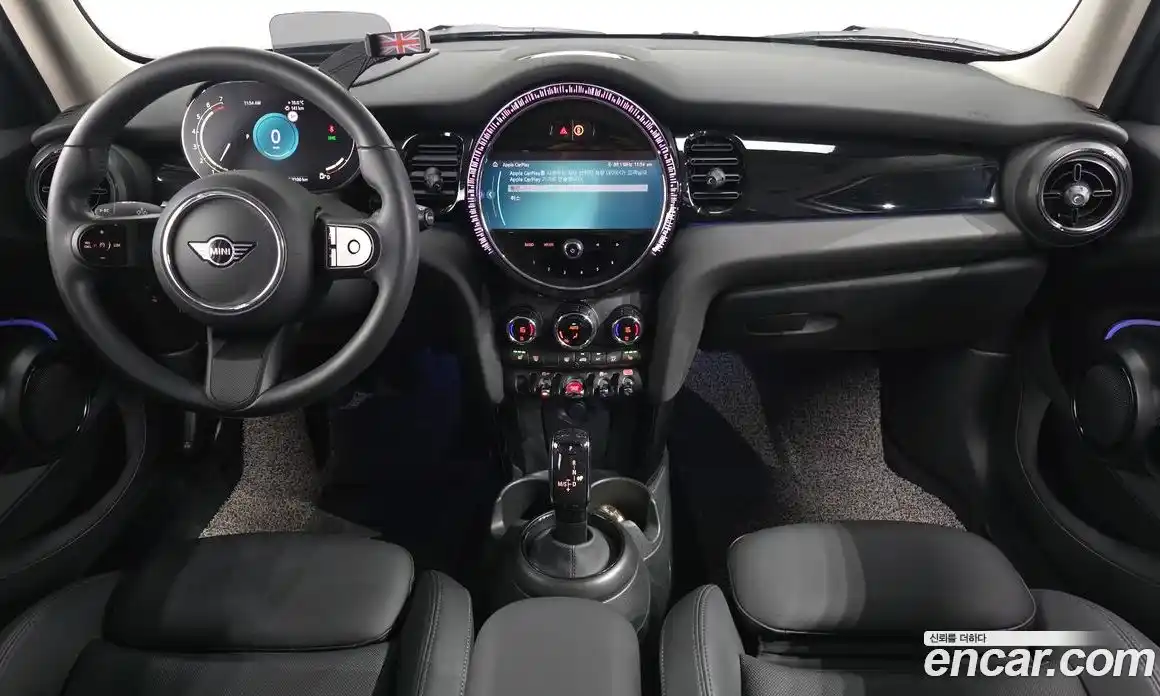 Mini Cooper 2023 1.5 автомат (гидро), фото 10