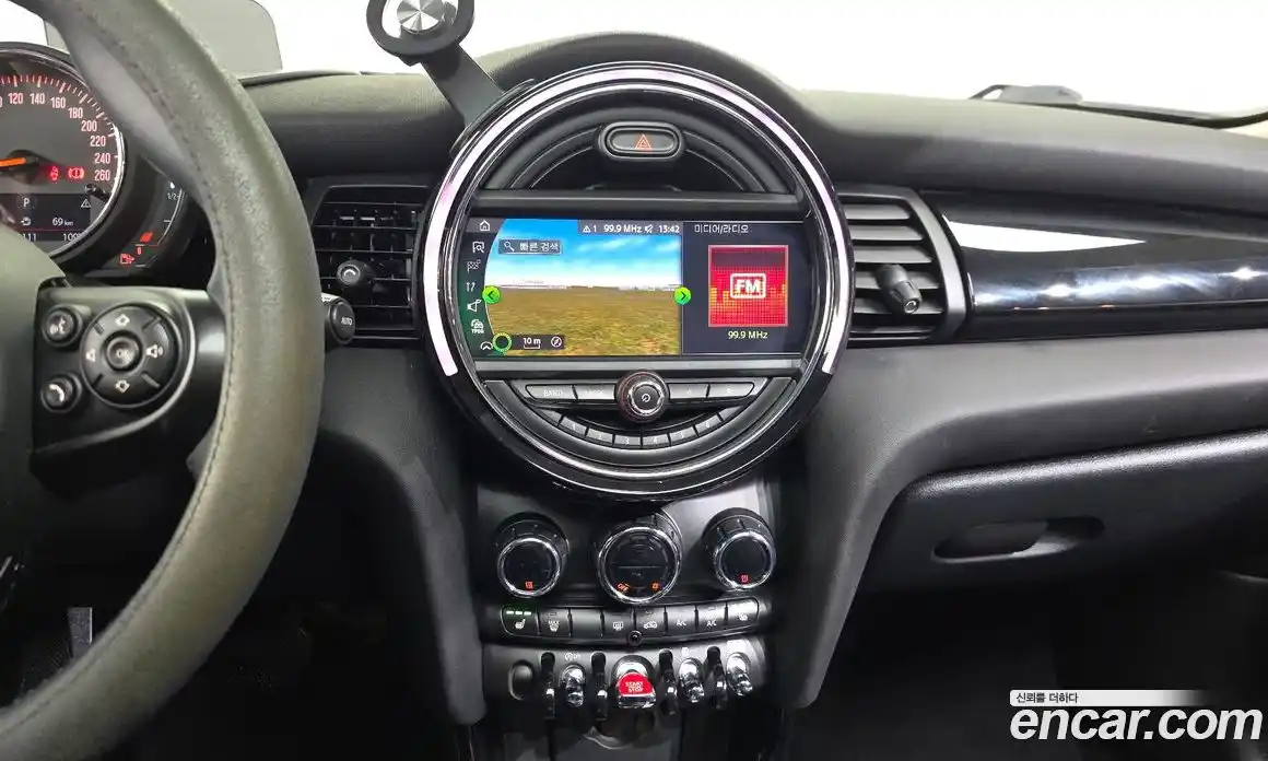 Mini Cooper 2020 1.5 автомат (гидро), фото 14