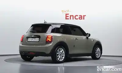 Mini Cooper 2020 1.5 автомат (гидро), миниатюра 2
