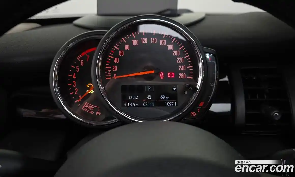 Mini Cooper 2020 1.5 автомат (гидро), фото 8