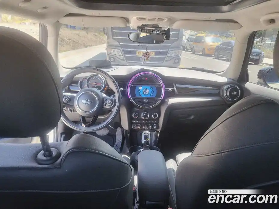 Mini Cooper 2019 1.5 автомат (гидро), фото 17