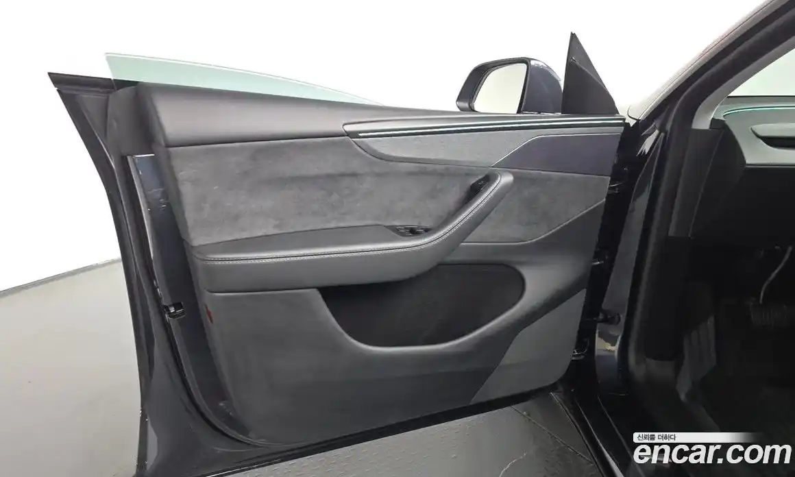 Tesla Model Y 2025 0.2 гидро, фото 13