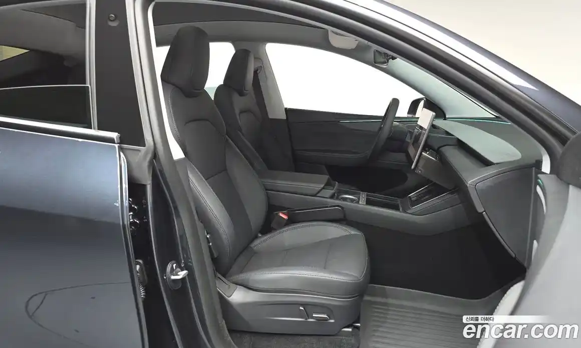 Tesla Model Y 2025 0.2 гидро, фото 16