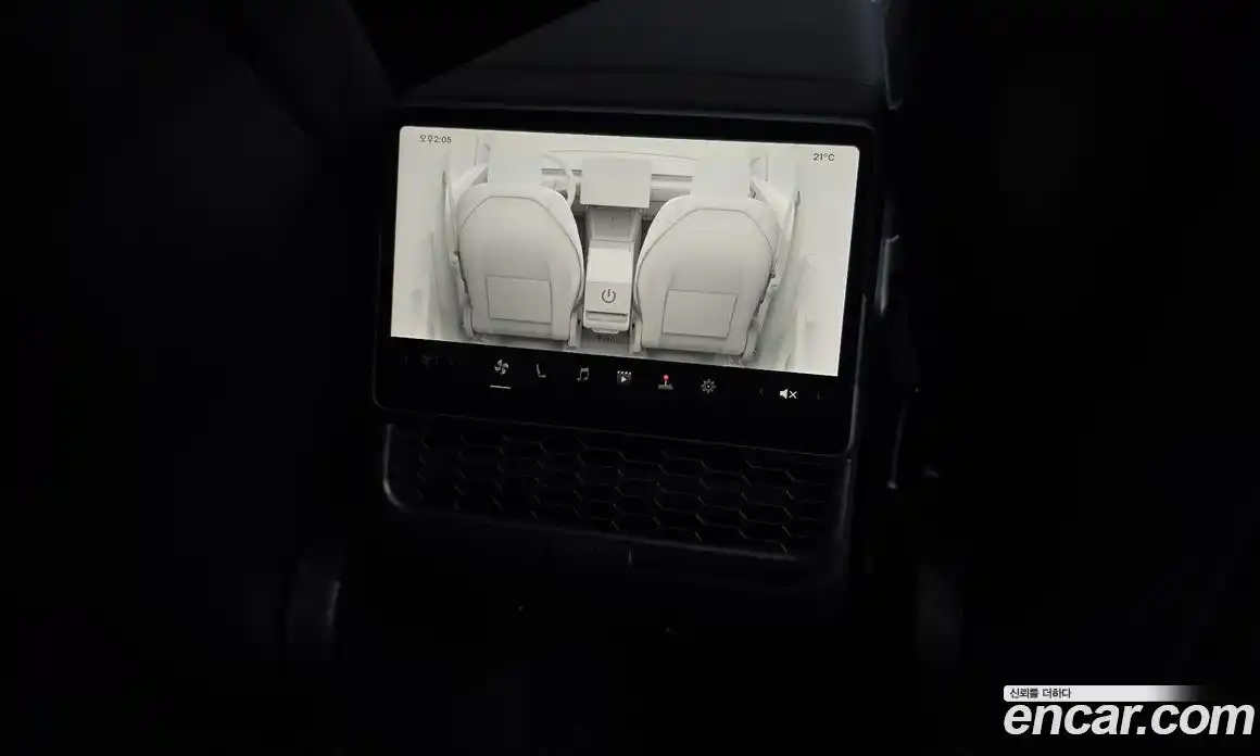 Tesla Model Y 2025 0.2 гидро, фото 24