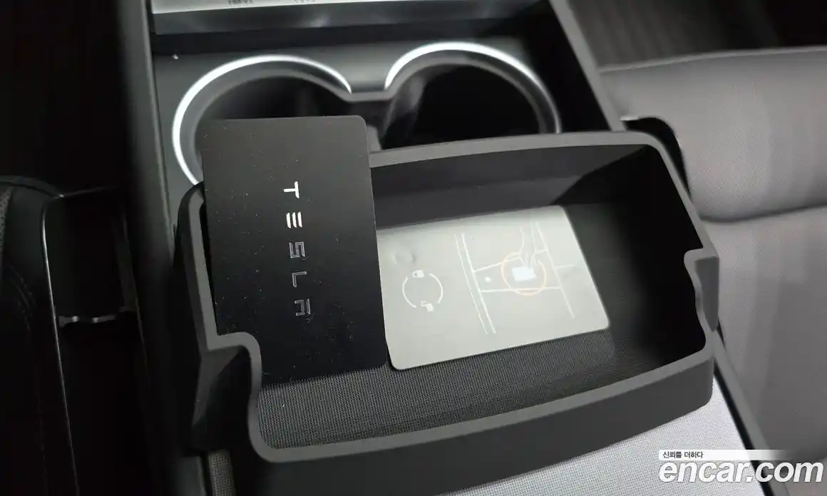 Tesla Model Y 2025 0.2 гидро, фото 30