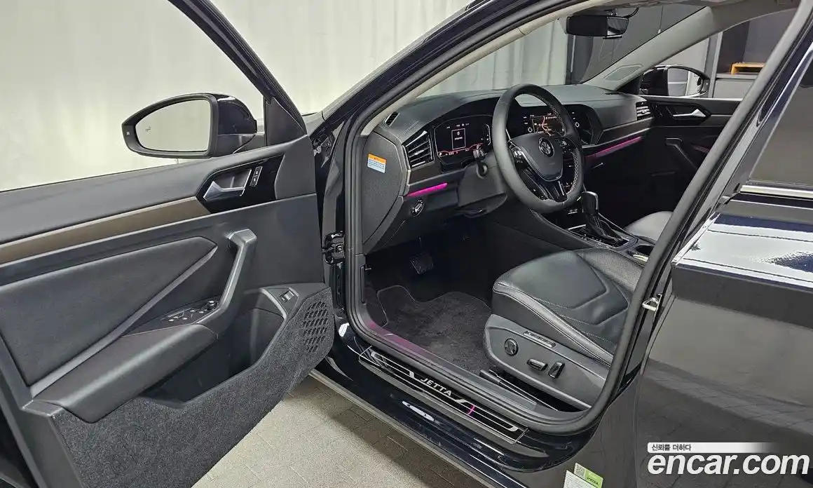Volkswagen Jetta 2021 1.4 автомат (гидро), фото 13