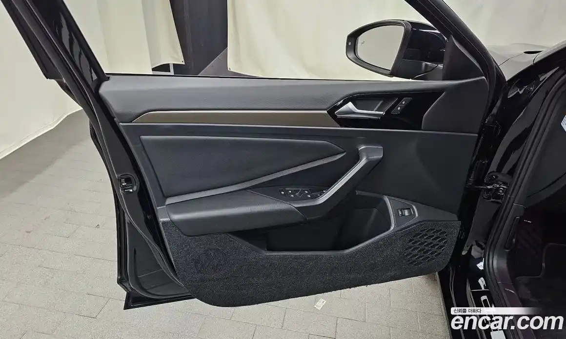 Volkswagen Jetta 2021 1.4 автомат (гидро), фото 14
