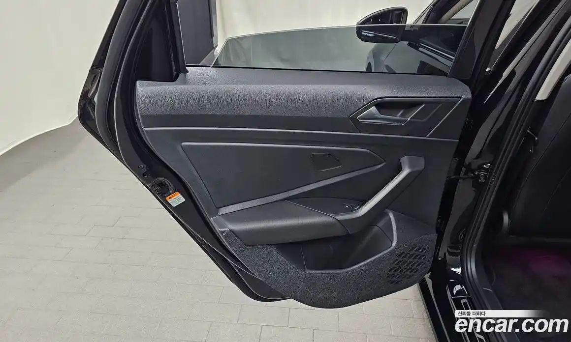 Volkswagen Jetta 2021 1.4 автомат (гидро), фото 15