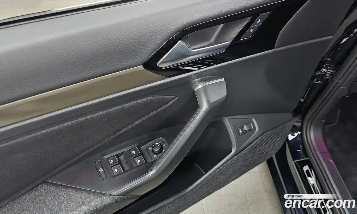 Volkswagen Jetta 2021 1.4 автомат (гидро), фото 31