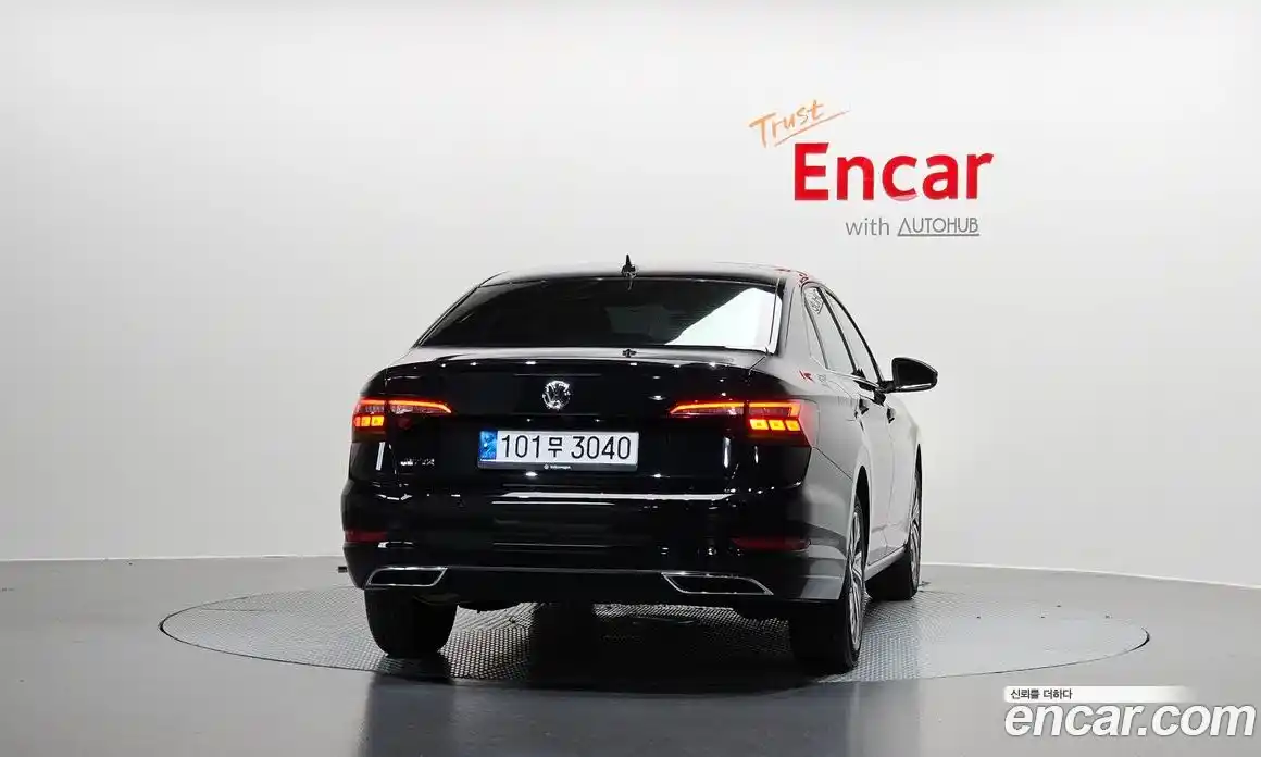 Volkswagen Jetta 2021 1.4 автомат (гидро), фото 4