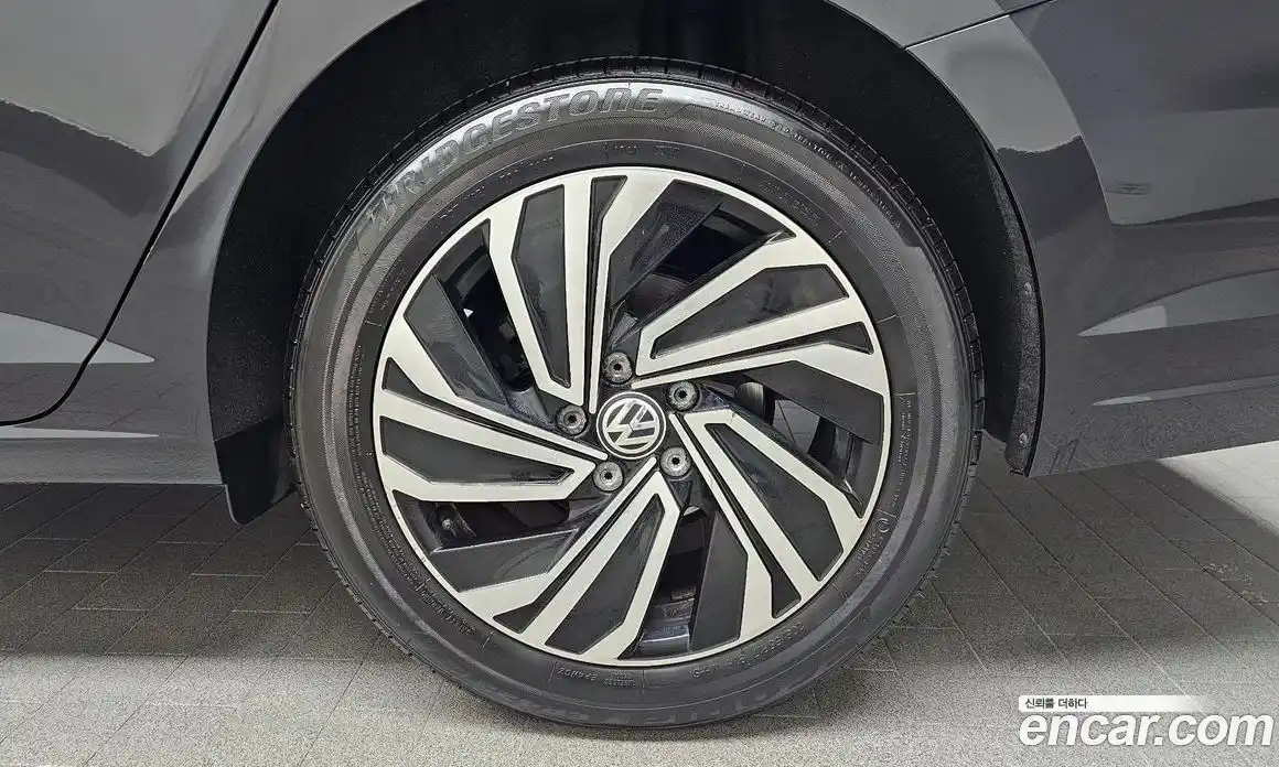Volkswagen Jetta 2021 1.4 автомат (гидро), фото 7