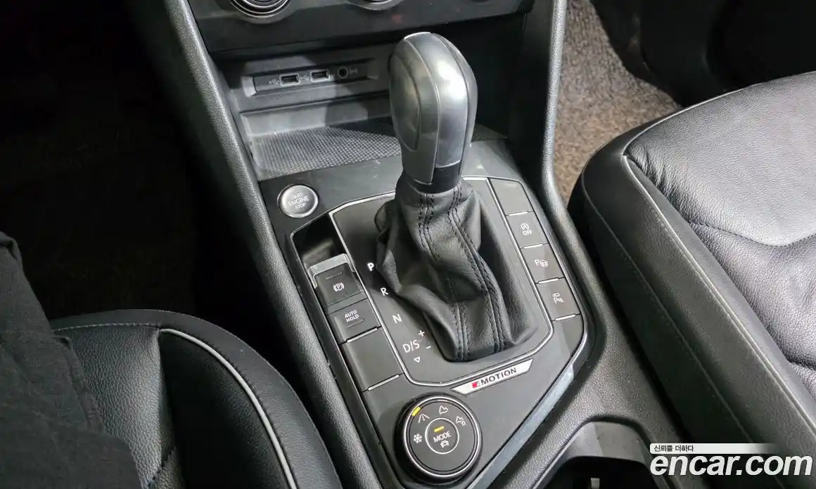 Volkswagen Tiguan 2020 2.0 автомат (гидро), фото 12