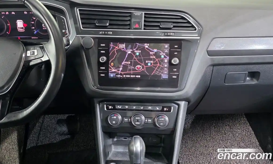 Volkswagen Tiguan 2020 2.0 автомат (гидро), фото 20
