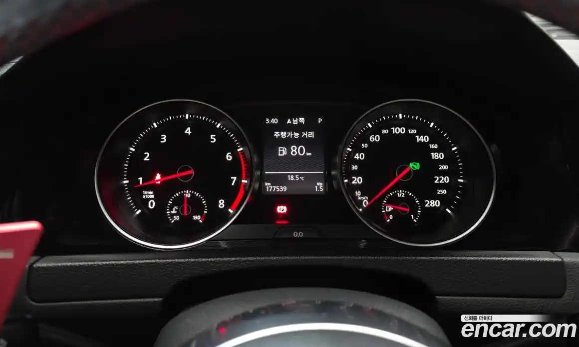 Volkswagen Golf 2015 2.0 автомат (гидро), фото 8