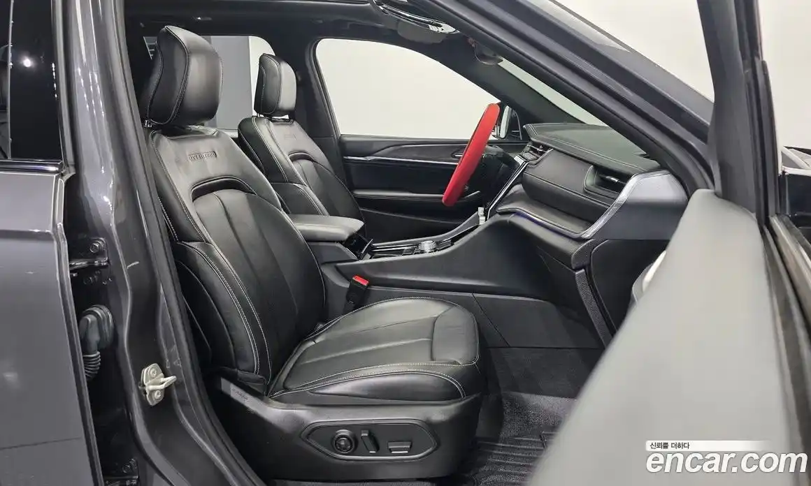 Jeep Cherokee 2023 3.6 автомат (гидро), фото 12