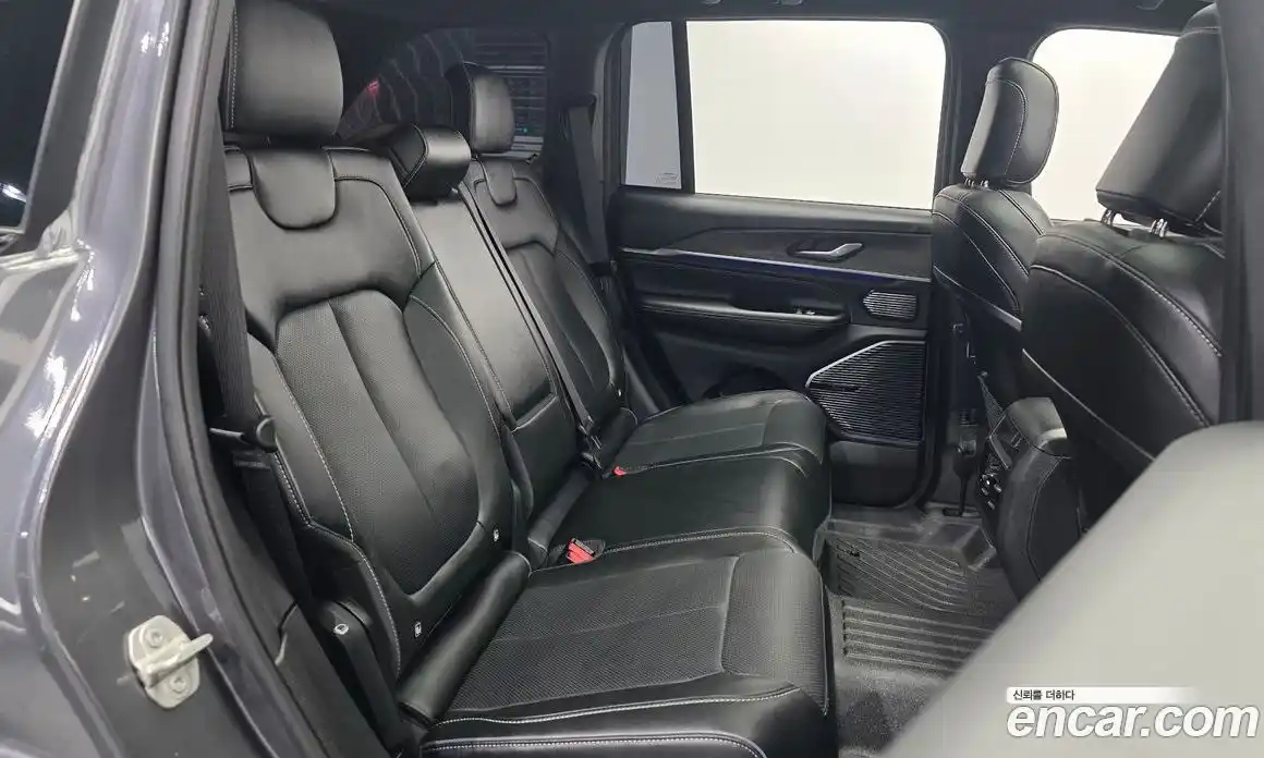Jeep Cherokee 2023 3.6 автомат (гидро), фото 13