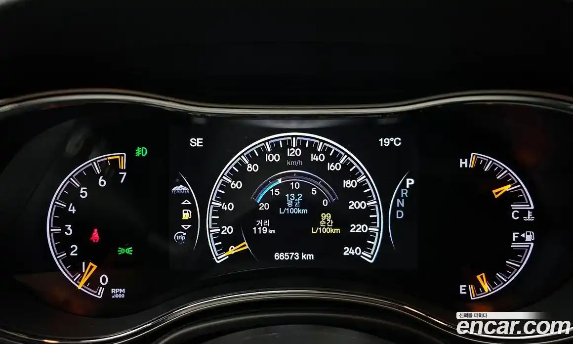 Jeep Cherokee 2018 3.6 автомат (гидро), фото 11
