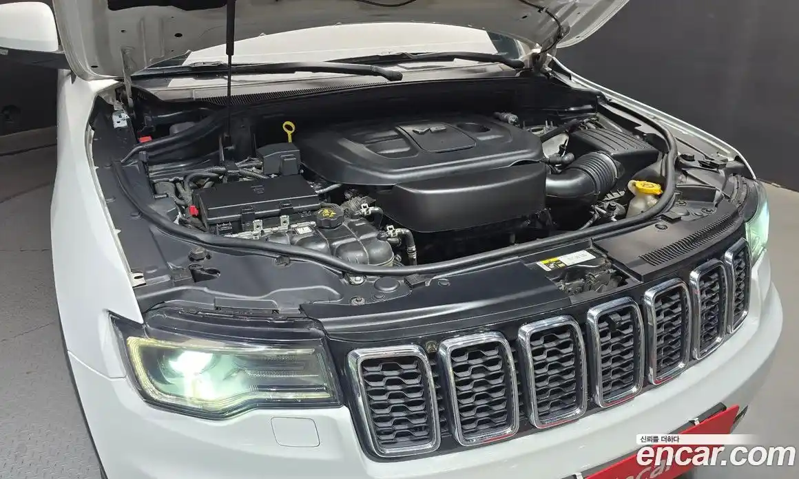 Jeep Cherokee 2018 3.6 автомат (гидро), фото 6