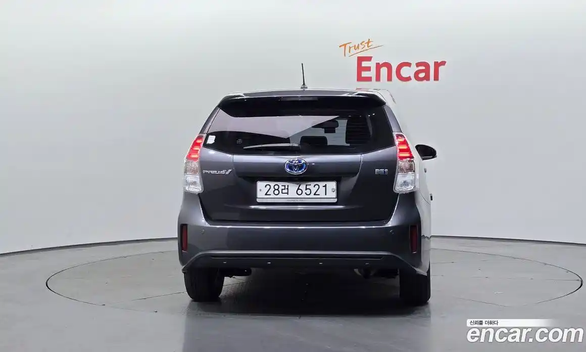 Toyota Prius 2017 1.8 гидро, фото 4