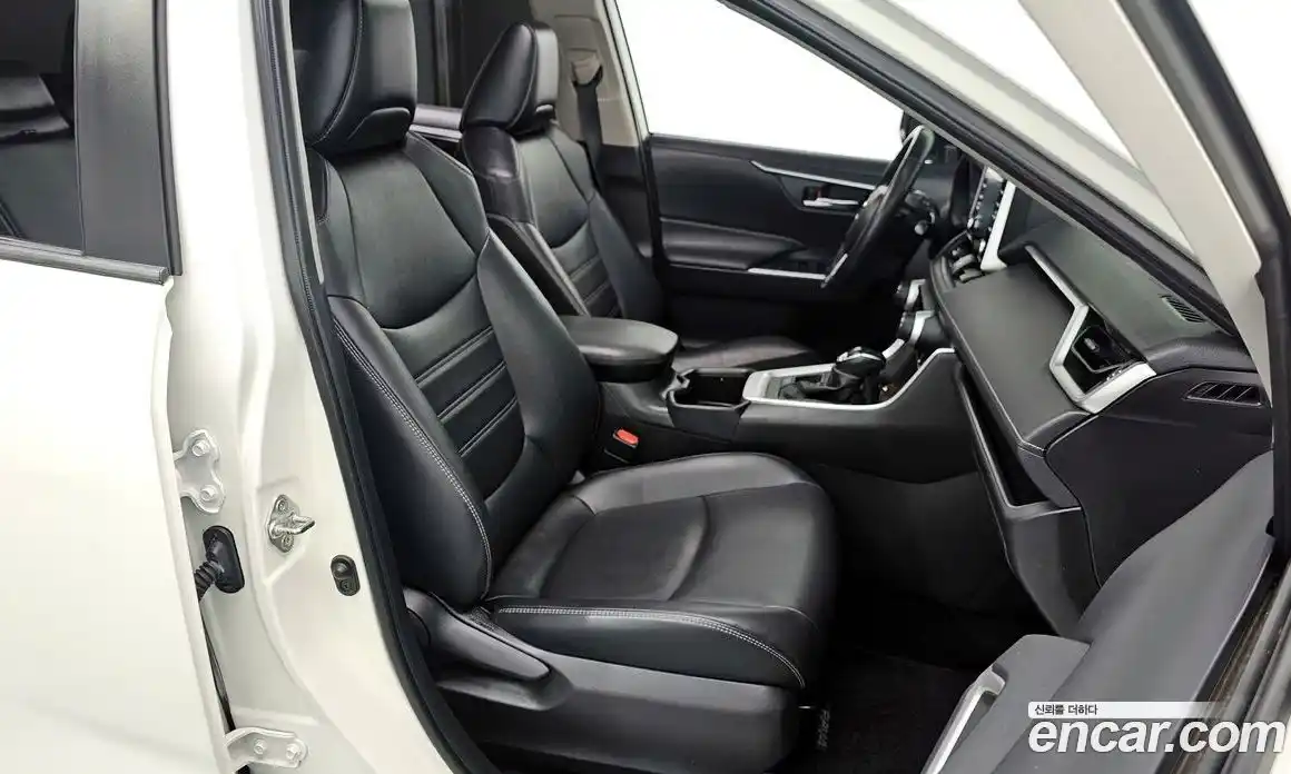 Toyota RAV4 2022 2.5 гидро, фото 11