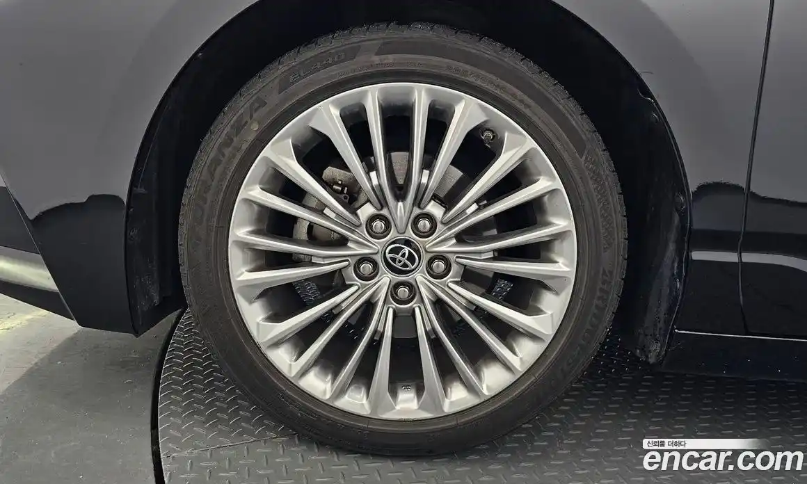 Toyota Avalon 2018 2.5 гидро, фото 5