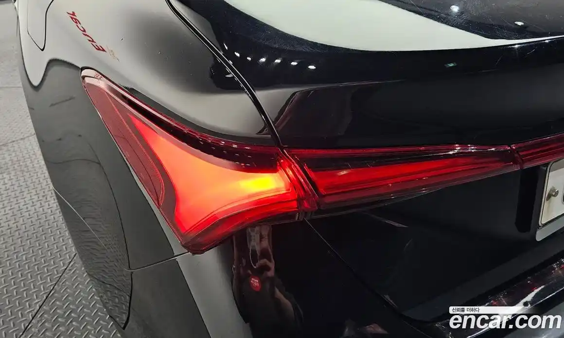 Toyota Avalon 2018 2.5 гидро, фото 9