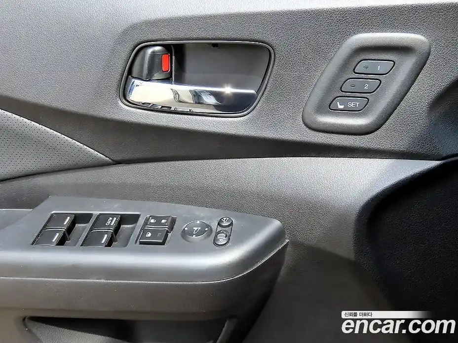 Honda CR-V 2016 2.4 автомат (гидро), фото 11