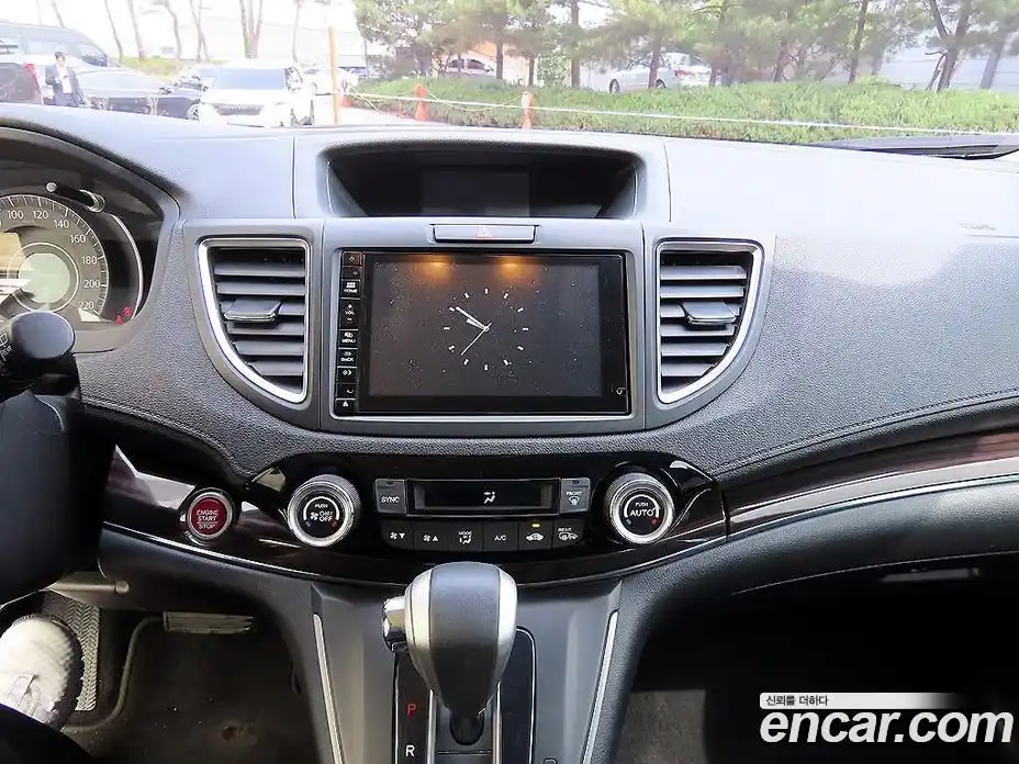 Honda CR-V 2016 2.4 автомат (гидро), фото 14