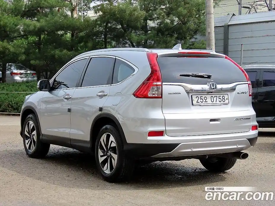 Honda CR-V 2016 2.4 автомат (гидро), фото 3