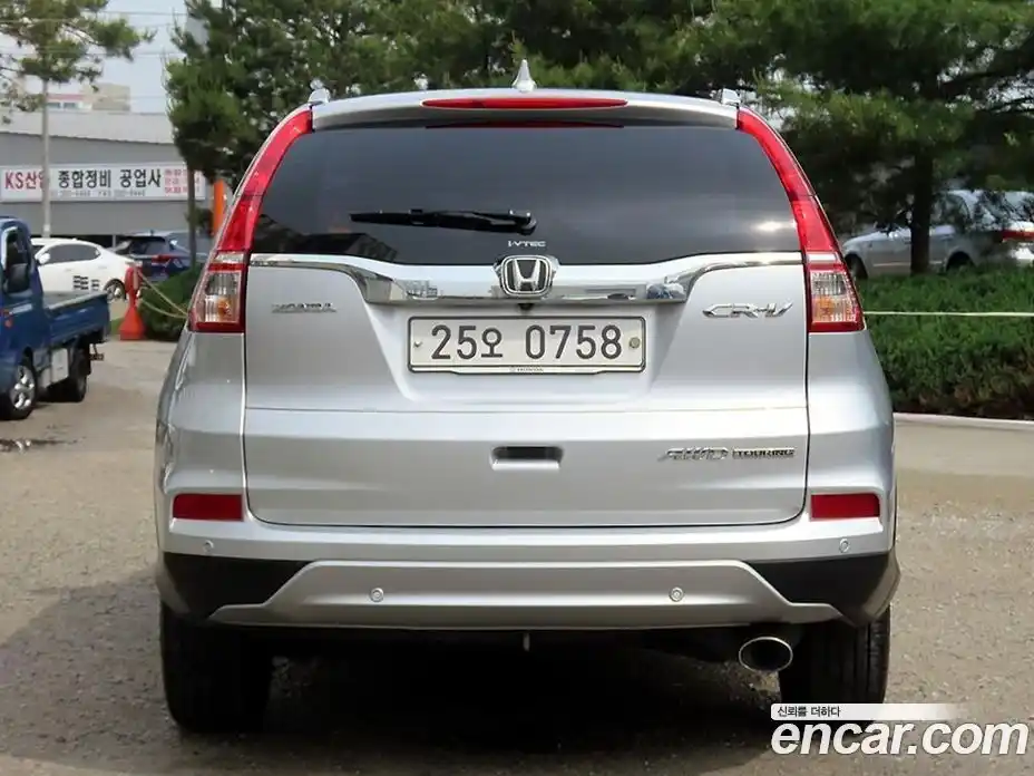 Honda CR-V 2016 2.4 автомат (гидро), фото 4